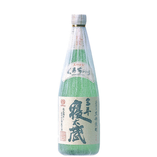 三年寝太蔵 30° 1800ml -黒糖焼酎-